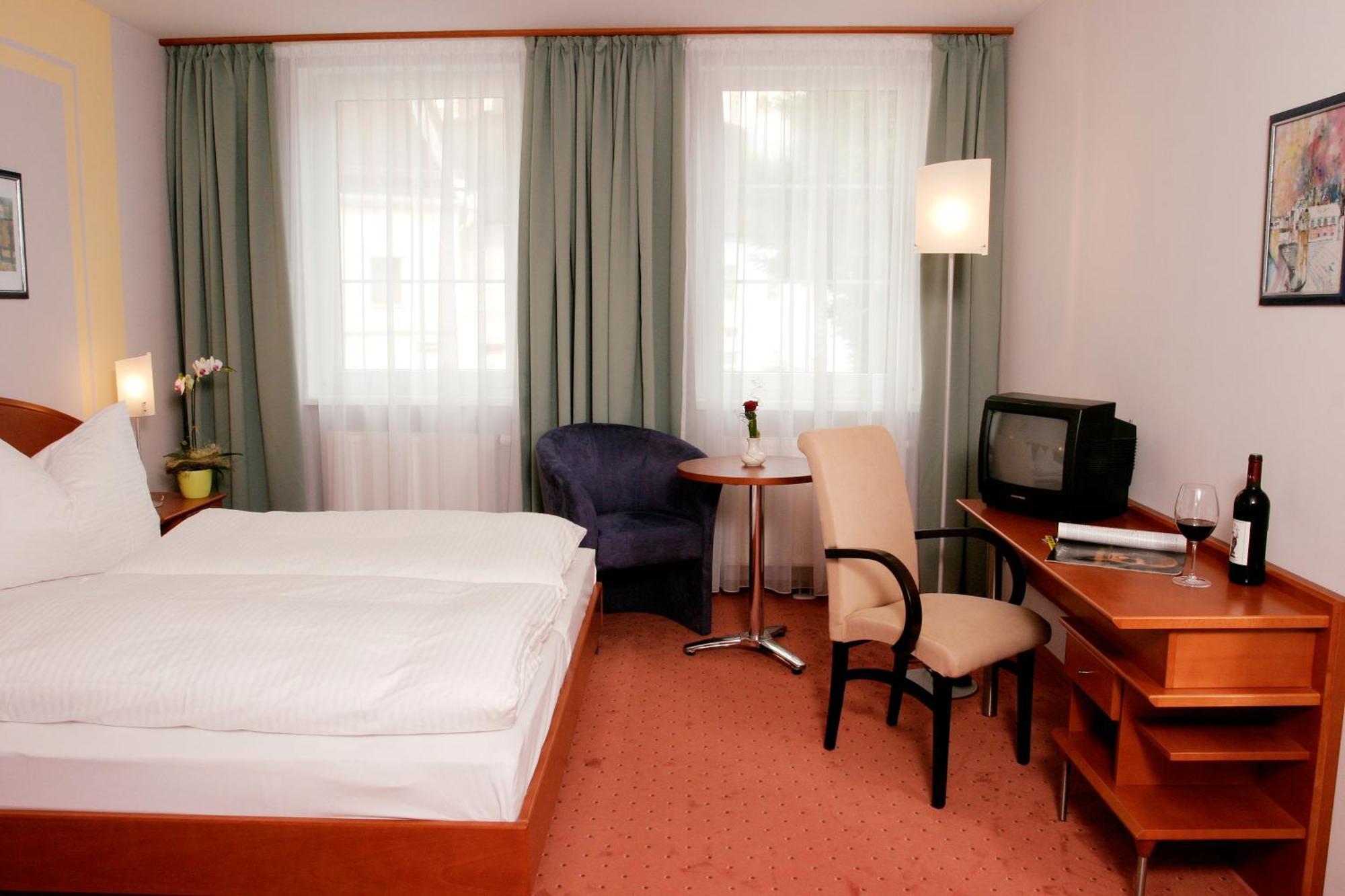Hotel Florianerhof Markt Sankt Florian 외부 사진